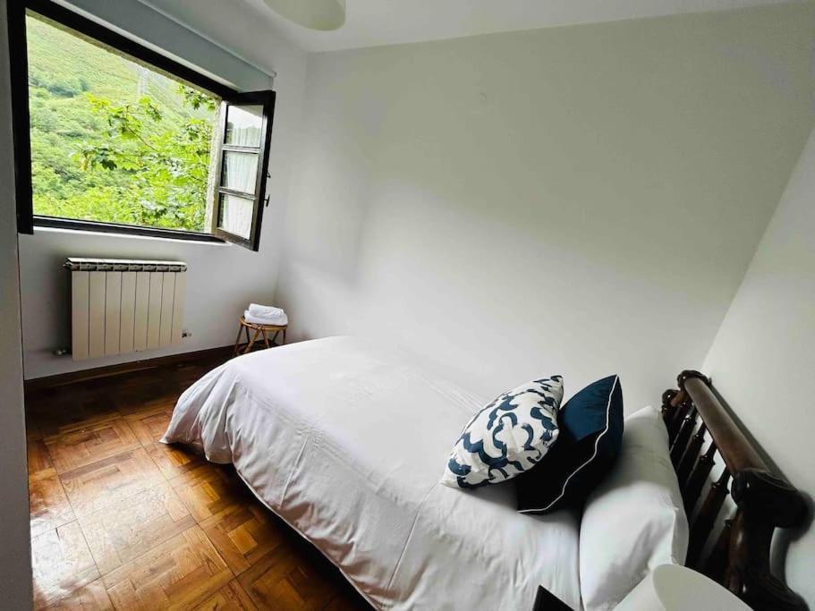 Acogedora Casa En Arangas Cabrales Villa Аренас де Кабралес Екстериор снимка